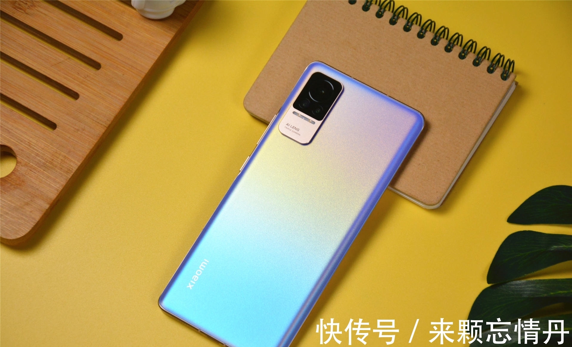iphone13|不走寻常路!华为缺席无力对抗iPhone13,小米靠颜值赢下一局