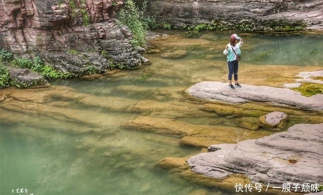 河南焦作云台山的红石峡神奇，它是美国科罗拉多大峡谷的姐妹公园