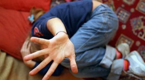 小豪|从小被打大的孩子,跟没挨过打的孩子,长大后的差距尤为明显