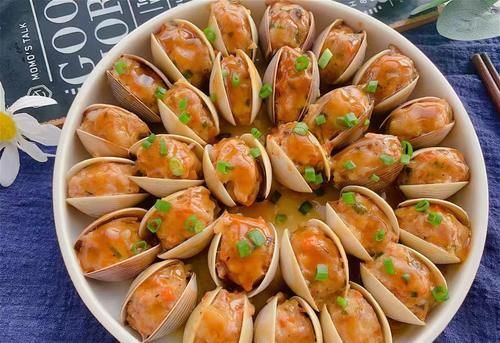  口水直流|花蛤的新吃法，焯水蒸一蒸，一口一个，鲜美到口水直流