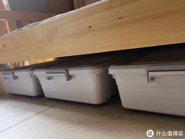 好物|小房间衣橱收纳整理——揭秘三大收纳好物，解决你的换季烦恼！
