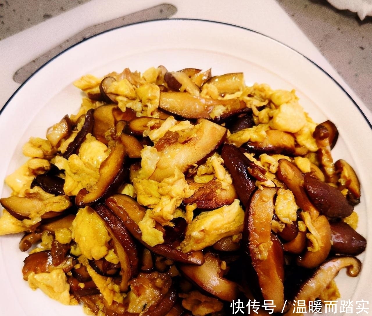 营养健康|好吃的香菇炒鸡蛋,营养健康,美味可口