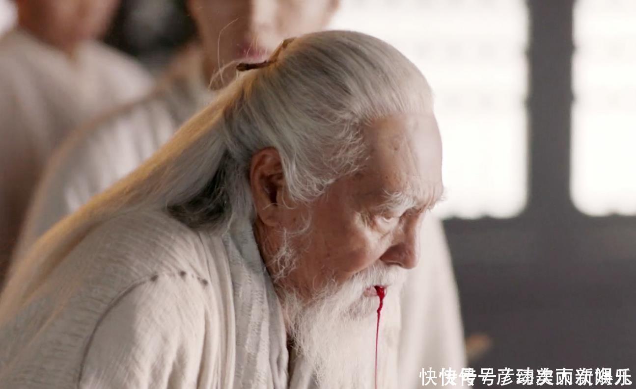 武当山之战,如果偷袭张三丰的人是乔峰?张三丰能扛住乔峰一掌么