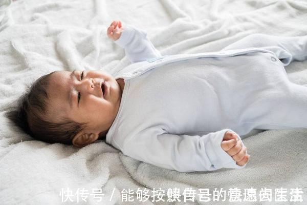 分娩|剖腹产真的比顺产轻松吗?产妇在3个时刻,会痛得咬牙