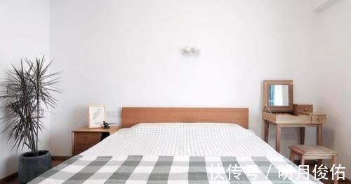 客厅|老公硬是舍弃电视墙,不买沙发,全屋“刷大白”!进屋就被迷住了