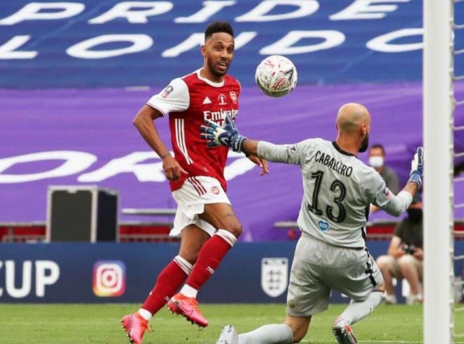 俱樂(lè)部|三贏！媒體爆料：奧巴梅楊與阿森納徹底鬧掰，前者愿意跳槽巴薩