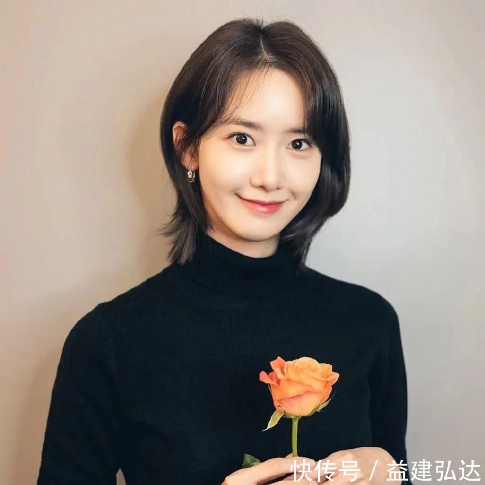 卫衣 冬季内搭这么选，保暖显瘦，脱了外套也超美！