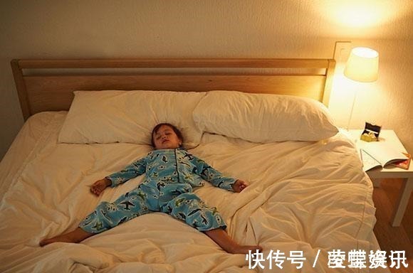 尿不湿|3岁孩子上幼儿园,晚上还要用尿不湿,到底该咋戒掉呢