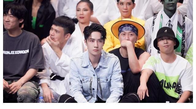 《街舞》王一博点评有理有据，公私分明尊重舞者，麻烦下季还请他