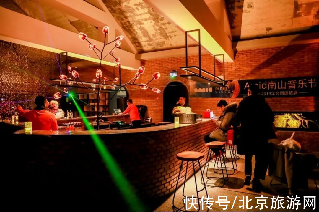 美食|酒吧、温泉、美食！京郊这些民宿越“夜”越美丽！