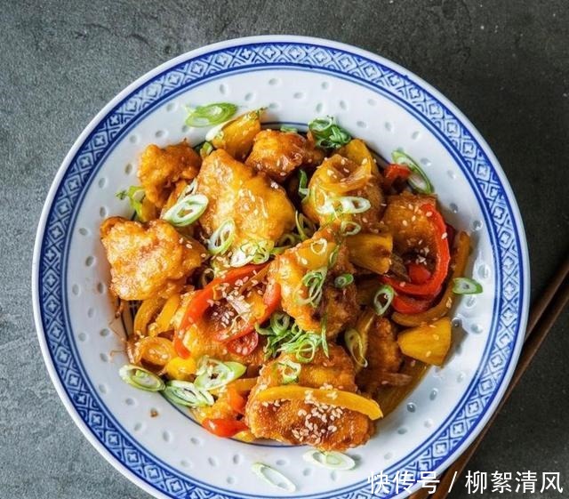 童年|童年回忆和妈妈做的味道一样菠萝咕噜肉