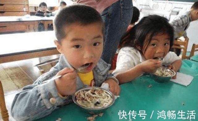 孩子|娃只在夜间咳嗽别慌,3点保证位,小孩脾肺好,一年少得病