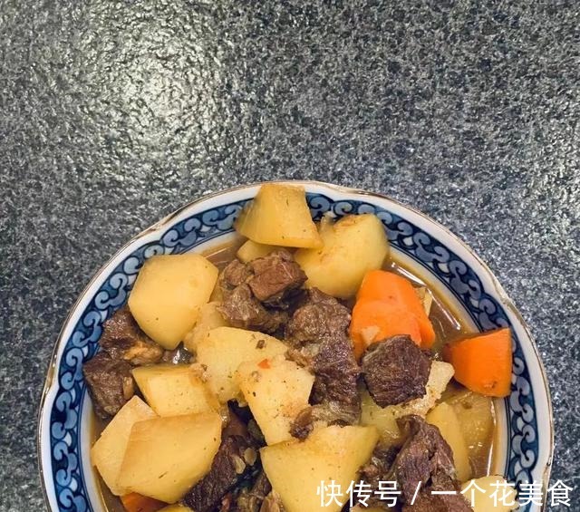 食牛腩|时光分两半,一半好消磨,一半食牛腩!