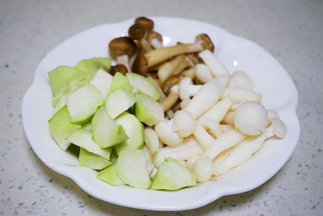 蛋丝|初秋滋养脾胃去湿气,从这几道食谱开始,肠胃调理顺畅才好进补