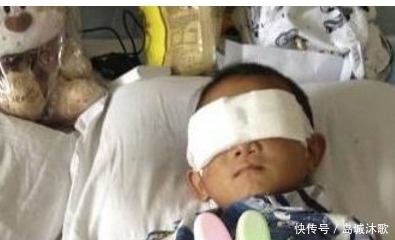  医生|8岁男童突然失明，去医院检查，当男孩手掌摊开时，医生却泪奔了