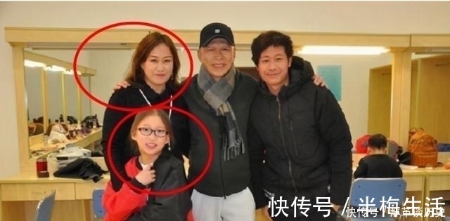 儿随母|有种幸运叫“裘千尺”的女儿,挑着父母优点长,长相端正可爱