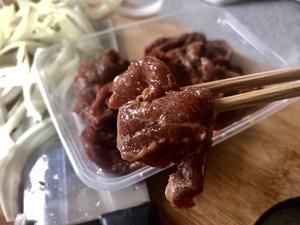 洋葱炒牛肉，这么腌制超好吃！