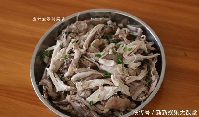 娘家午餐，大家齐动手，做一桌美味的午餐，父母开心，全家乐融融