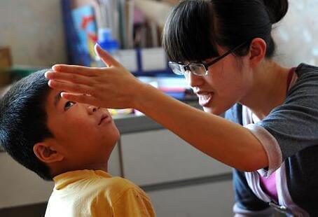 孩子|真正聪明的妈妈,会把以下3类话经常挂在嘴边,难怪孩子有出息