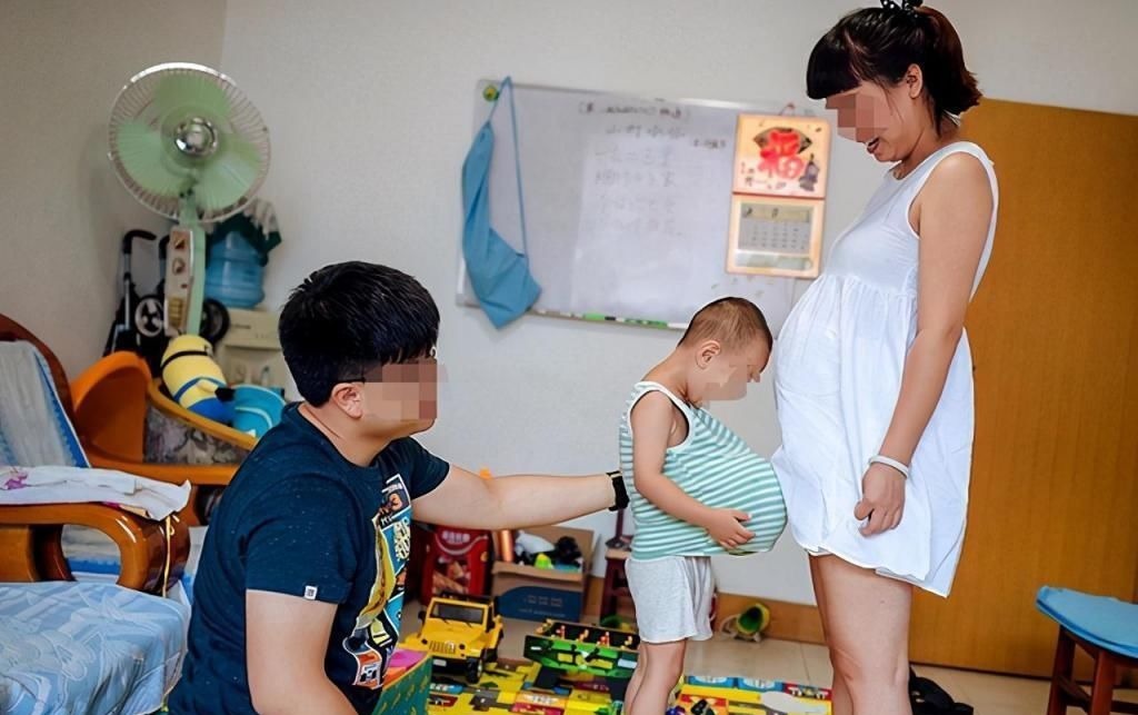 信号|二胎妈妈如何判断自己快生了?出现这八个分娩信号,预示即将临盆