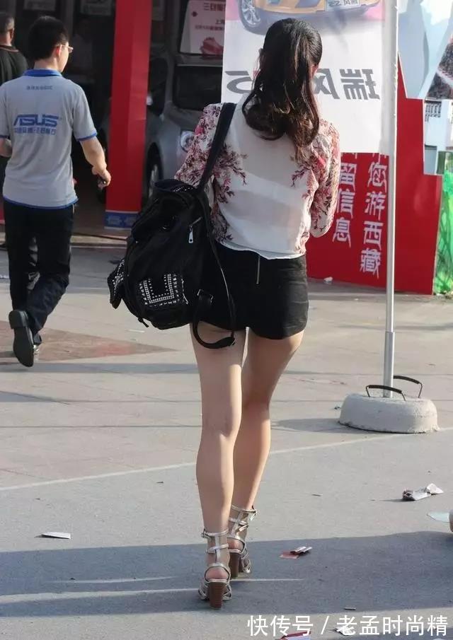 身材 街拍:火辣身材短裤美女真见识了所谓真正大长腿