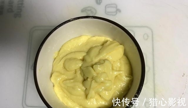 面包|一定要尝试的面包配方，一次发酵，外酥里软，放3天不硬，特解馋