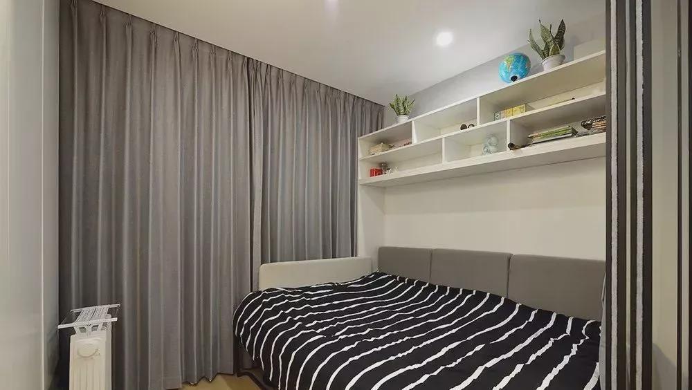 次卧|夫妻买下48㎡带阁楼二手房,装出3室1厅+书房,5口之家太幸福了