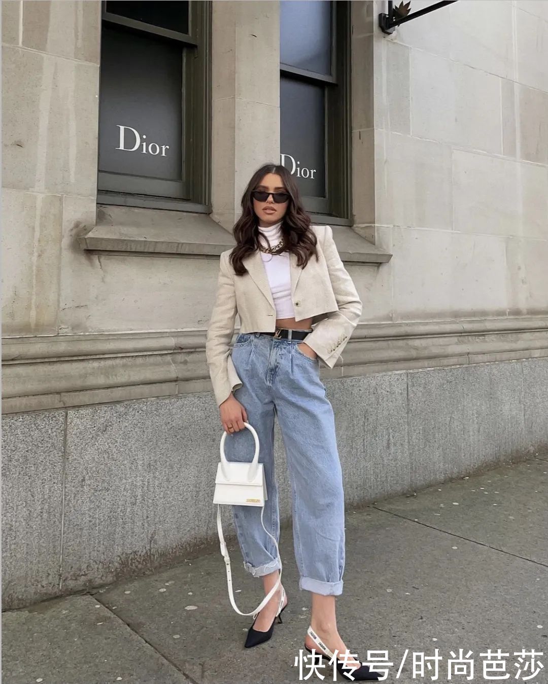 驼背女孩,如何穿出气质感?