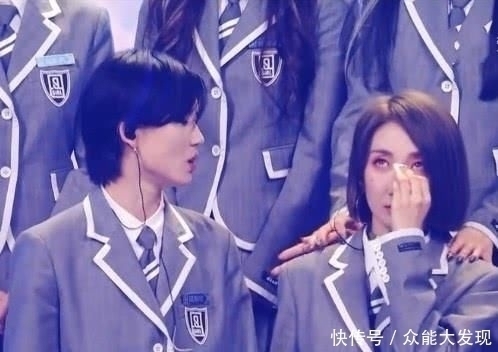 五個(gè)月 陸柯燃超乃萬二十萬票第9出道，所有人都在祝賀，誰注意到Lisa？