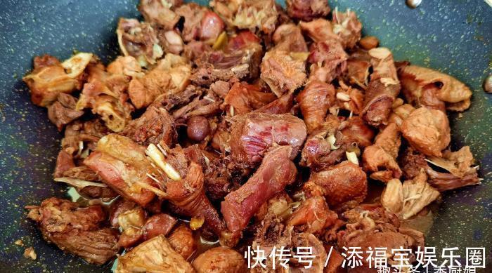 夏季|夏季,遇到此肉要多吃,营养极高,比吃牛羊肉强,炖上一锅真馋人