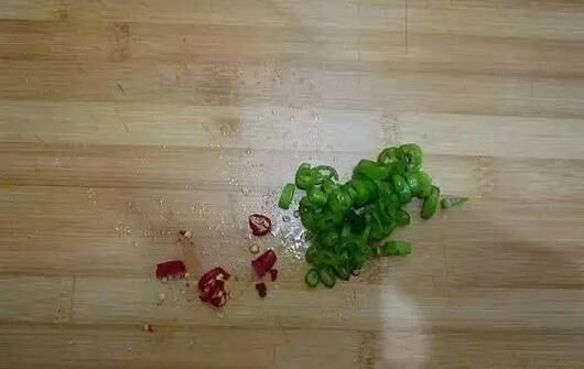 蒸鱼豉油|鸡蛋不用炒着吃,这样做简单好吃,营养丰富