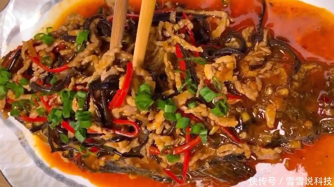 鱼香肉丝|真正的“鱼香肉丝”,口味酸甜味美肉质鲜嫩美味,既有肉又有鱼!