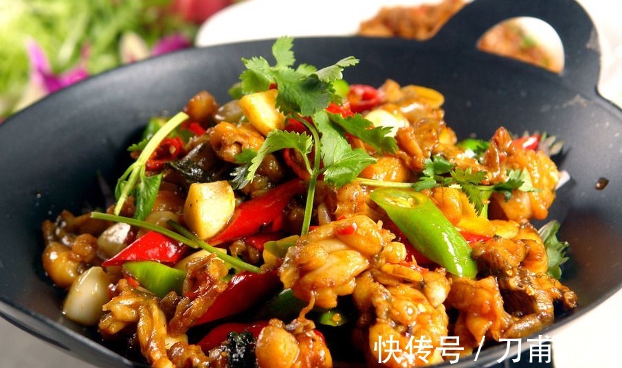 咸鲜微辣、香软有嚼劲，美味可口，十里飘香，孩子们抢着吃