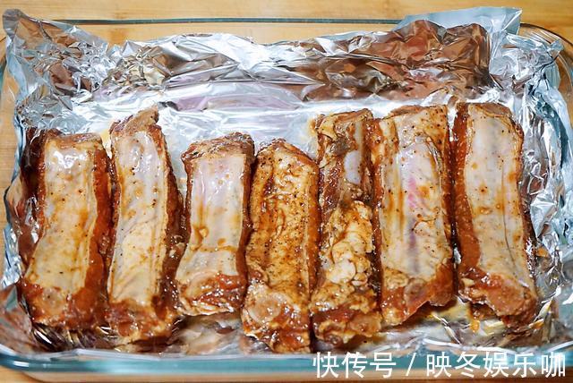 多汁|猪肉价格一下降，我和家人就爱这样吃烤猪排，鲜嫩多汁香而不腻