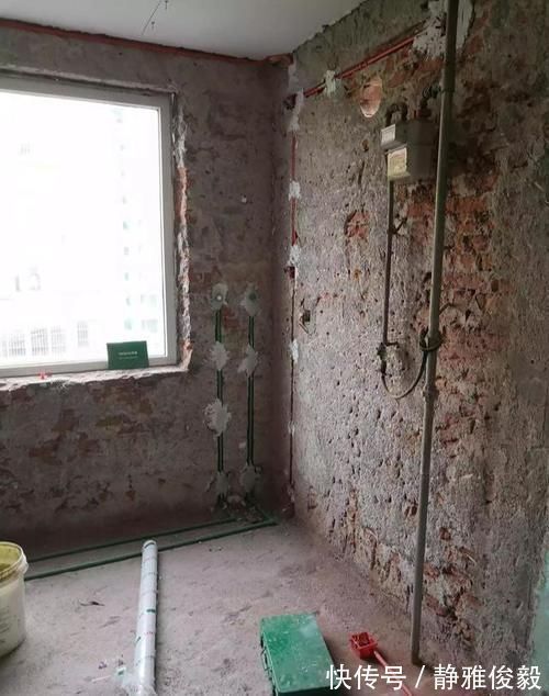 u型|7㎡厨房从硬装到橱柜安装,90后小伙儿忙活50天,完工邻居来围观