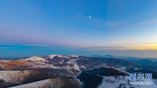 旭日初升|初冬五台山：云山雾海 旭日初升