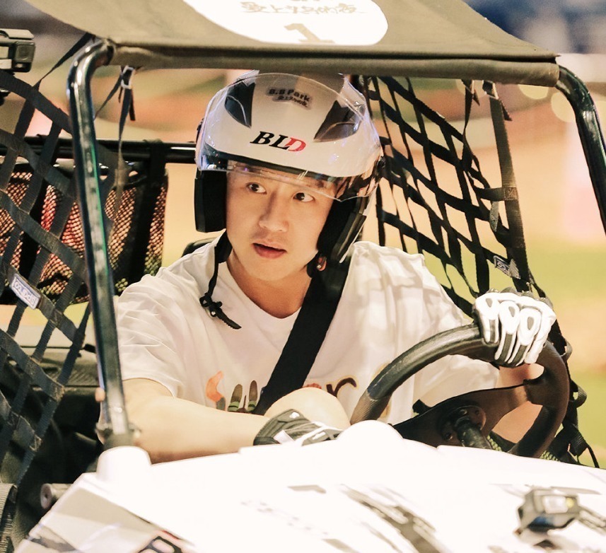 陈赫坦言,这是最后一次与鹿晗录综艺,原因很现实,观众很不赞同