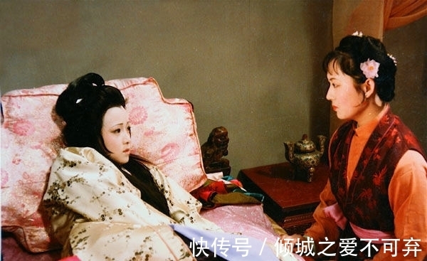 贾蔷$宁国府里那个父母双亡的孤儿,才是红楼梦中贾珍最疼爱的孩子