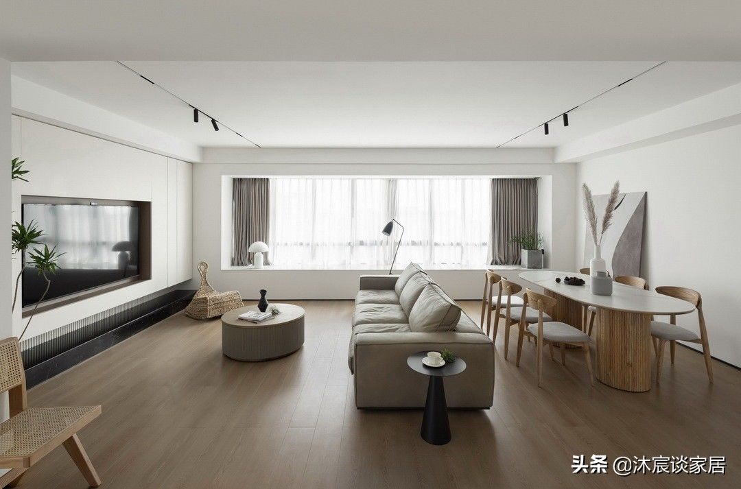 空间|她的极简新房,135平方米横厅结构,室内简洁干净,尽显轻松自然