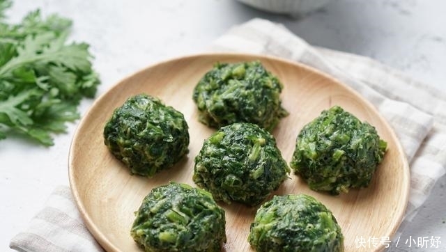 春季不能错过这种蔬菜,做成丸子蒸着吃,原汁原味,营养太棒了
