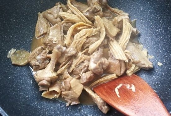 饭店大厨都是这样做这道菜~简单省事！出锅后，竟胜过大鱼大肉！