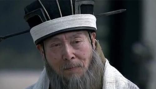 经历|一段刻骨铭心的经历，令诸葛亮下定决心，今生永远不会投靠曹操