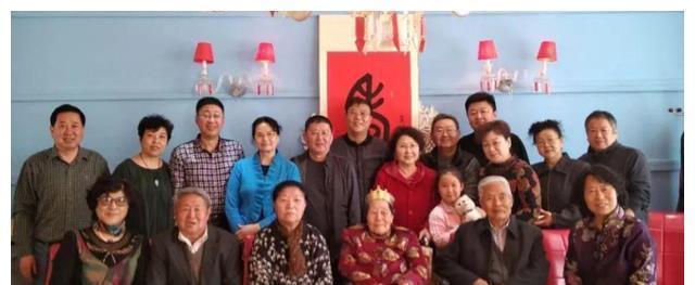 孩子|多子女的家庭中,排行第几的孩子最为孝顺?猜十个中九个