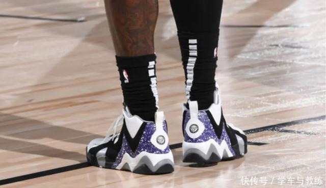 有趣|NBA球员上脚穆雷穿罗斯1代,詹姆斯的洞洞鞋很有趣