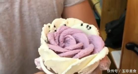 冰淇淋|抖音颜值最高冰淇淋火了,40度高温不熔化,网友:这做法真高明