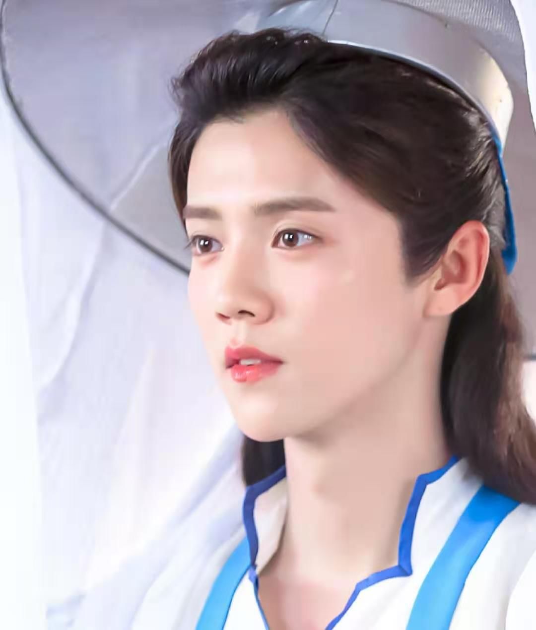 《天官赐福》合作有望？鹿晗三巡演唱会吴亦凡，频繁试探粉丝态度