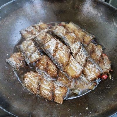 教你一招，做出的酱香浓郁??豆豉焖带鱼越吃越香
