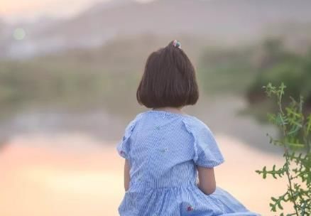 孩子犯了错，这些批评方式不可取，不仅伤自尊，还会让孩子记恨