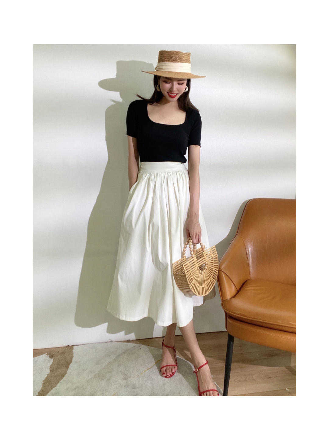 西装|基础款怎么穿出高级感?短款西装配连衣裙优雅温柔,显瘦又时髦