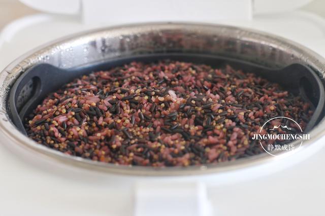 它是营养最高的粮食,可与牛肉相媲美,煮饭时加一把,营养翻倍